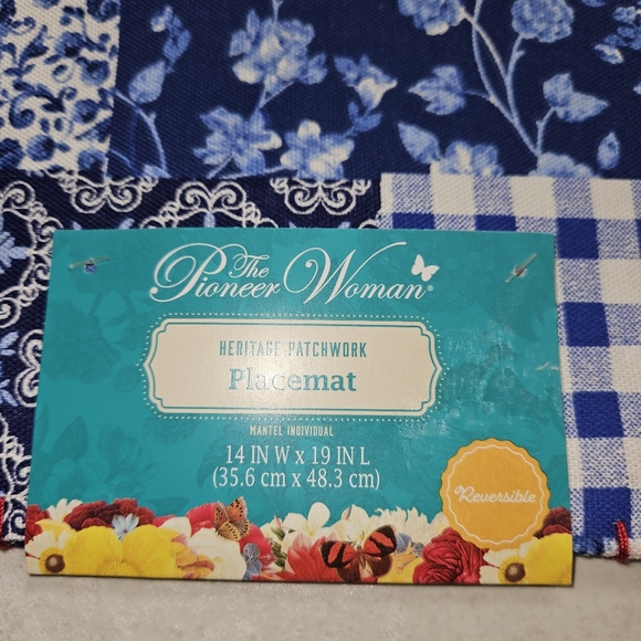 The Pioneer Woman Heritage Patchwork Placemats (4) - Picture 12 of 13
